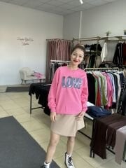 Love desen seeatshirt